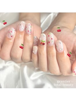 さくらんぼネイル