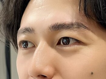 REBROW MEN'S リブロウ中目黒店 アイブロウ/メンズ眉毛サロン/眉毛パーマ/メンズ眉もお任せ!