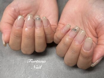 フォルトゥナネイル(FortunaNail)の写真/【シンプルネイルも得意♪】オフィスネイルにもぴったりの綺麗めデザイン☆定額アートの配置・色変更OK！