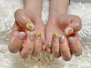 ディビィナ(Divina)/ミモザネイル