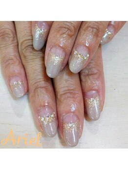 ネイルサロン アリエル/逆フレンチネイル