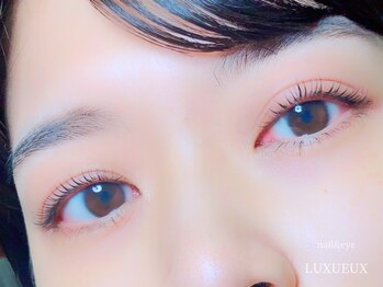 ネイルアンドアイラッシュ ルクソー ホテル日航福岡店(Nail&Eyelash LUXUEUX.)の写真/ナチュラル派の方からパッチリ派の方まで！様々なお悩みに対応◎【似合わせ☆ダメージレスまつ毛パーマ】