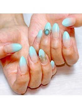 リグネイルスタジオ(Lig nail studio)/ミントブルーグラデーション