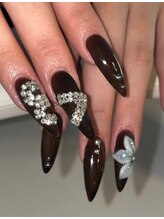 ウズ(UZU)/3Dフラワーネイル