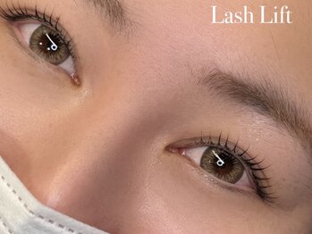 ネロリ バイ エイティスト(neroli by 8ist)/ラッシュリフト［新宿/新宿駅］