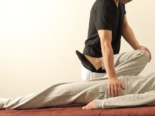 リフレ江坂 吉田カイロプラクティック ラボの雰囲気(ストレッチ)