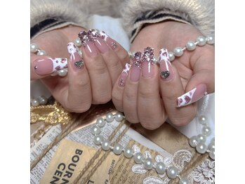 モアネイル 新宿/