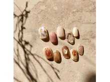 シルニー リム(Silny rim)/アシンメトリーニュアンスネイル