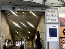 エールラッシュ 表参道(ailelash)/【道案内】青山通りを渋谷方面へ