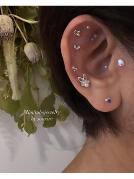 スリール(sourire)/耳ツボジュエリー