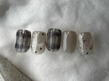 ノンチェ 西宮北口(Nonche)/ネイビーチェックシルバーマグ