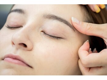 フチュール(futur)/STEP8表情筋バランスマッサージ