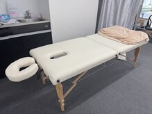 パレス 中野新橋店(PALES)の雰囲気(マッサージ台もあり、姿勢改善、機能改善のストレッチもできる♪)