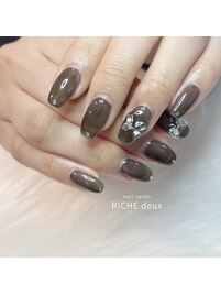 シアーブラックワンカラー