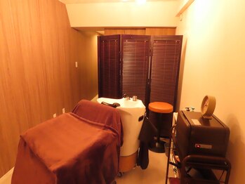 アプリフト(Uplift)/施術はこちらで行います