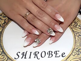 シンプルフレンチネイル