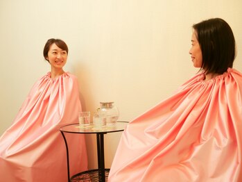 グレース(Grace)の写真/1人じゃ不安…！そんな方はお友達やご家族の方と一緒にご来店◎2人で来ると楽しさも2倍!楽しく温活×美活♪