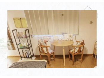 ヨサパーク エルマー 長泉店(YOSAPARK)/カウンセリングテーブル