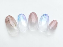 塗りかけネイル　ニュアンス
