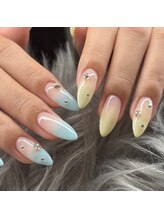 エトワ ル リアン ネイル(Et toi Le Lien nail)/アシメグラデーション♪