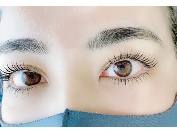 オッフェン アイブロウ アイラッシュ ネイル(offen)/上下パーマ(ラッシュリフト)