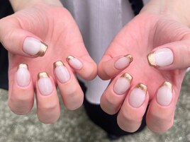 ゴールドミラーフレンチネイル