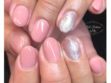 ジュジュ(Juju)/ワンポイントにマグネットネイル