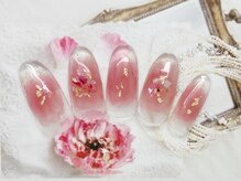 エムネイル(M Nail)/チークネイル・押し花+金箔