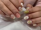 ぷっくりフラワーの春ネイル