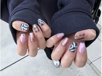 ラティ ネイル(Ratie nail)