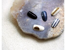 大人華やかネイル
