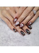 ネイルサロン R/ニュアンスコース　tomo