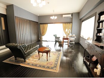 シャーンブルードゥラマリエ(Chambre de la mariee)/