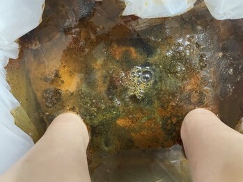 ベルアンジュ(Belle Ange)の写真/《座っているだけで楽々デトックス》関西希少の究極デトックスマシン「ゴッドクリーナー」で汚れごっそり！