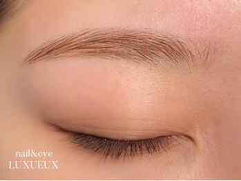 ネイルアンドアイラッシュ ルクソー ホテル日航福岡店(Nail&Eyelash LUXUEUX.)の写真/【美眉スタイリング♪】眉のお手入れはプロにお任せ★美眉×美まつげで目元美人☆垢抜け愛され顔に♪