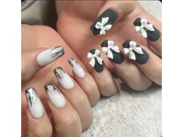アシンメトリー／マットネイル
