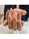烏龍ミルクティーネイル