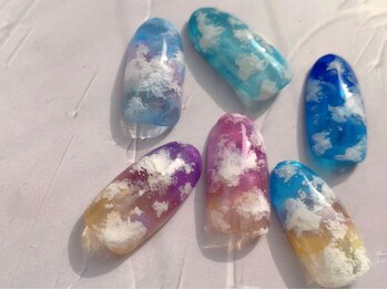 ネイルミー(nail me!)の写真/【アート好きが集う予約の取れない名店】SNSで話題のアートや、こだわりの手描き・韓国ネイルもお任せを!!