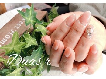 デュアスアール チャンドラ(DuasR chandra)/ワンポイントネイル