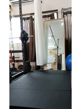 整体 アンド パーソナルトレーニングスタジオCHIBA バイ ちば接骨院/トレーニングマット