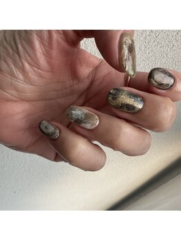 カーロ(at.caroz)/