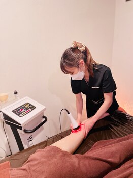 エモーション 横浜関内店(Emotion)/筋肉に特化！カット出し！