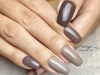 アイヴィー(IVY)/ブラウンネイル