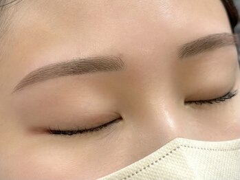 リノ(Lino)の写真/【美眉毛wax脱毛】メイクの時短◎初めての方にもおすすめ！自眉毛を活かしたあなただけのデザインをご提案