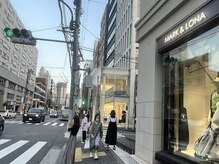 エールラッシュ 表参道(ailelash)/【道案内】MARK &LONAを右折