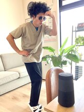 草津なお整骨院　naoトレーニングスタジオ/ノリノリでお客様を出迎えます