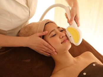 エステティック レイビス 函館店(RAYVIS)の写真/【全顔脱毛】毛もお肌も気になる方☆お顔を脱毛することでお肌のケアもできてお悩み改善！