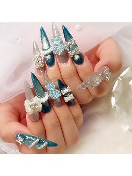 Lian  Nailの写真/【美爪形成】指先を美しく魅せるフォルムが得意◎長さだしをすることで上品な指先を演出★
