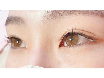 シルドラパン(cils de Lapin)/ラッシュリフトカール