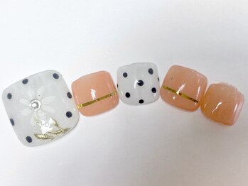 リラ(RIRA)/フット定額8000円コース